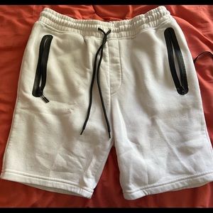 zipper pocket shorts
